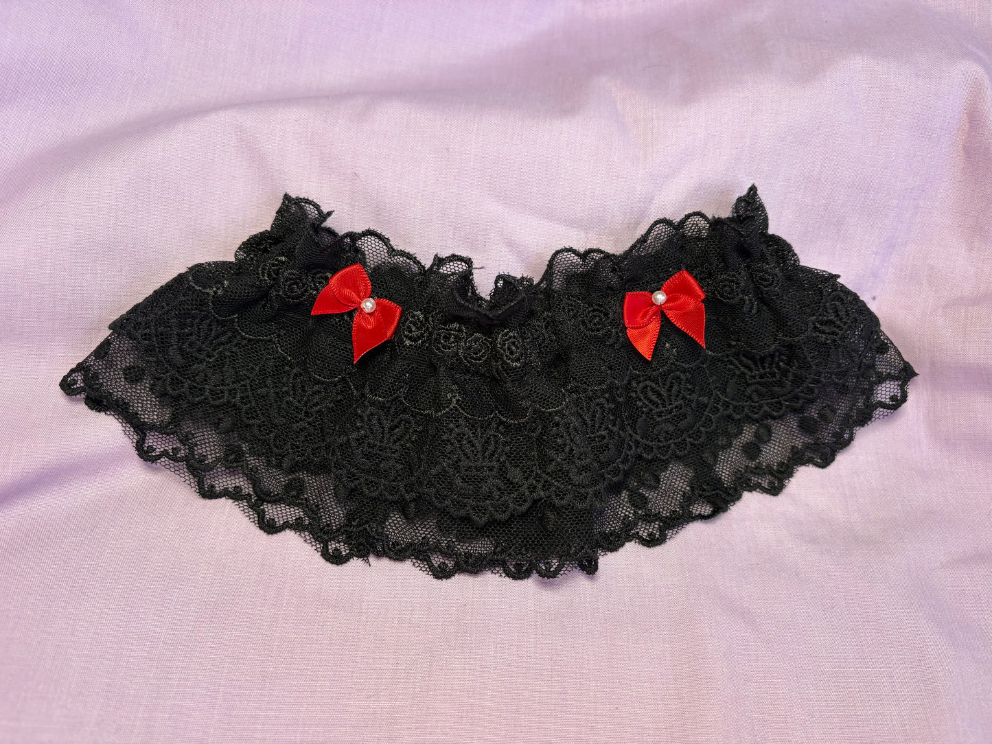 Crown of roses wristcuffs