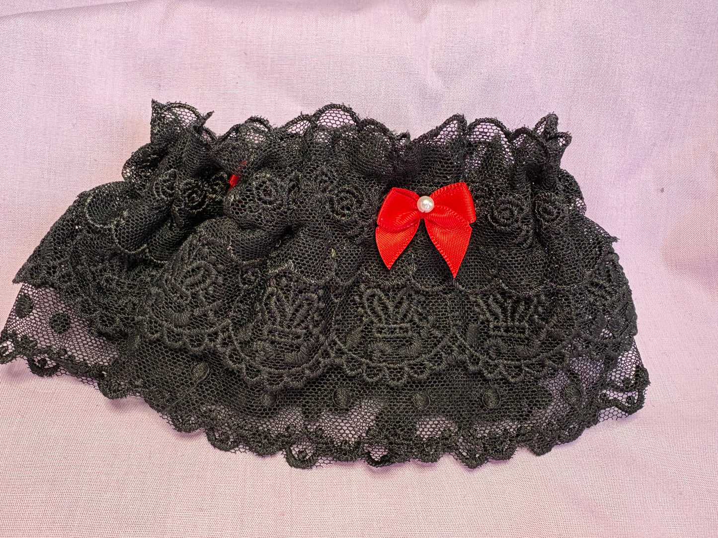 Crown of roses wristcuffs