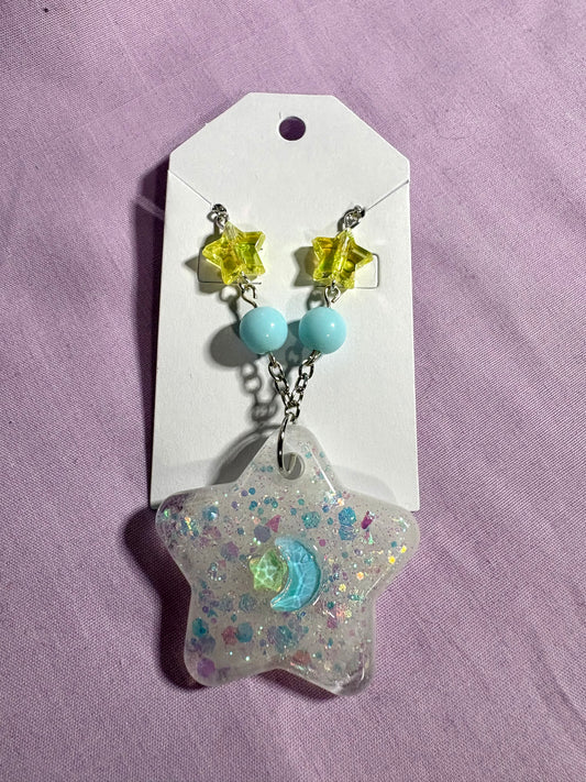 Celestial star necklace